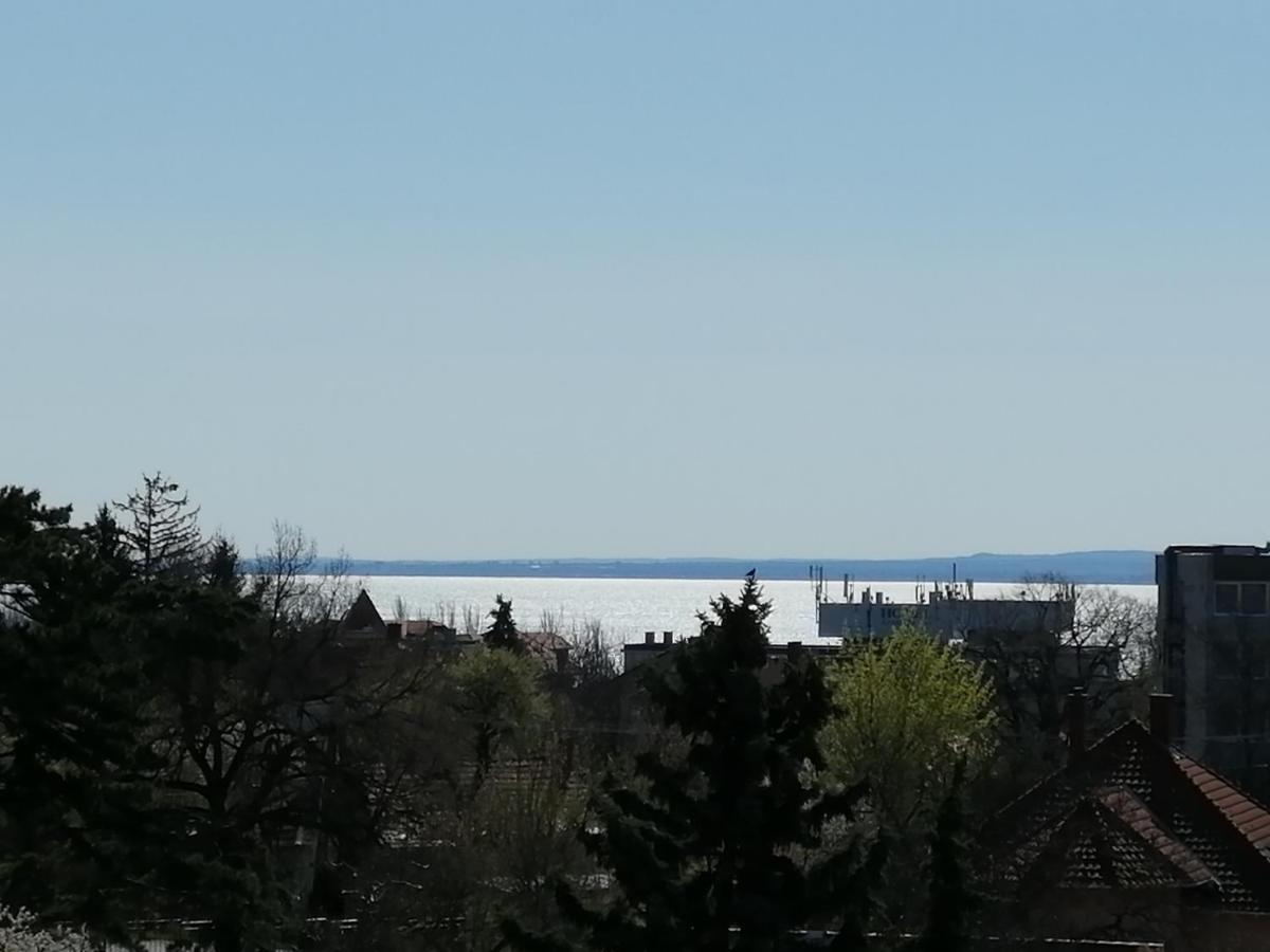 Lux Apartman Balatonfüred Esterno foto
