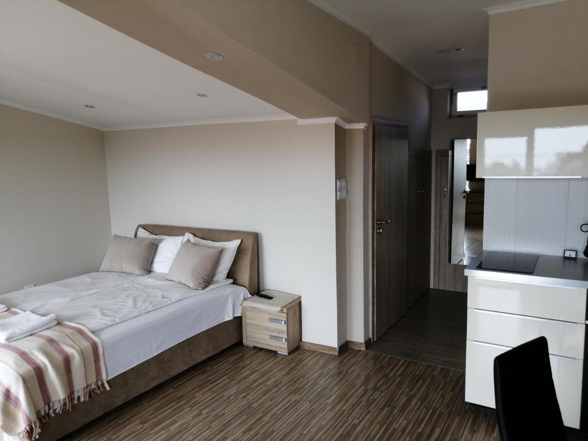 Lux Apartman Balatonfüred Esterno foto