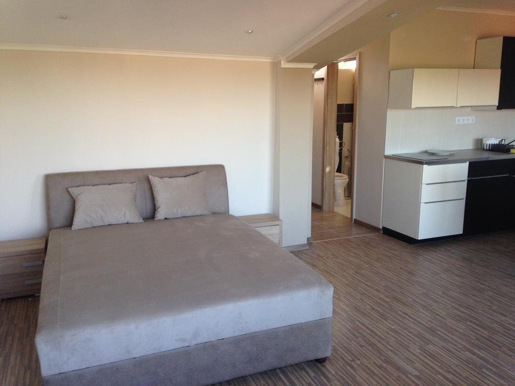 Lux Apartman Balatonfüred Esterno foto