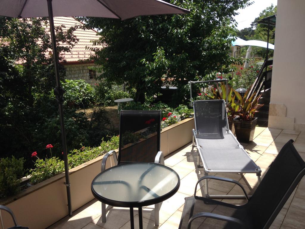 Lux Apartman Balatonfüred Esterno foto