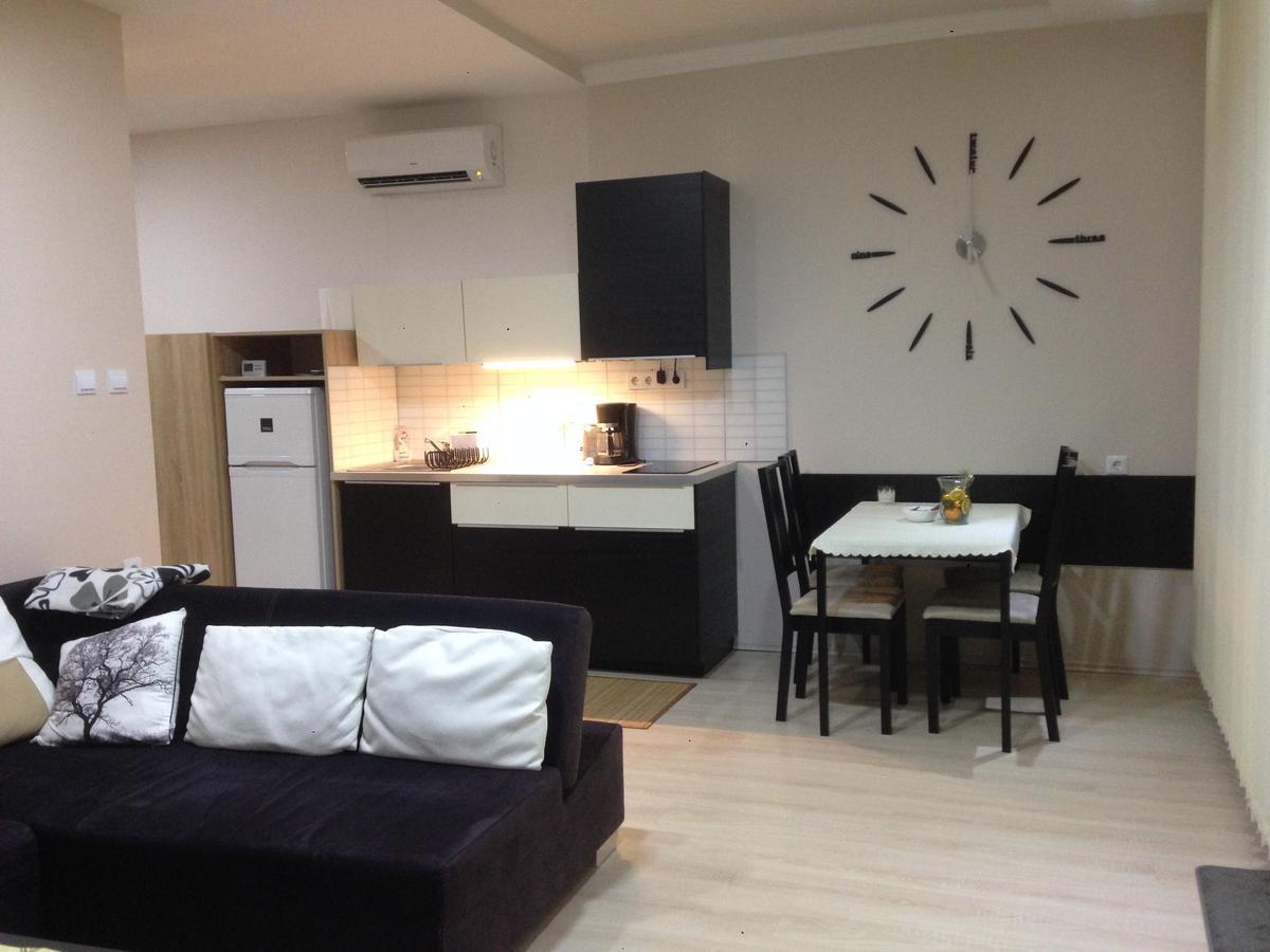 Lux Apartman Balatonfüred Esterno foto